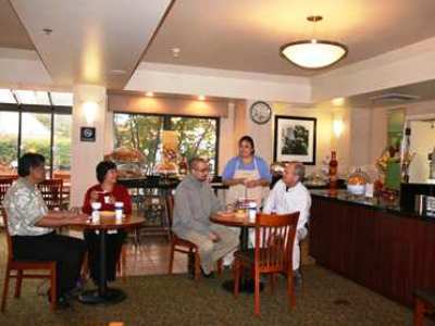 Hotel Hampton Airport Portland